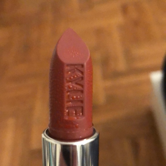 Kylie ‘Silver Series’ Lipsticks - Picture 8 of 8